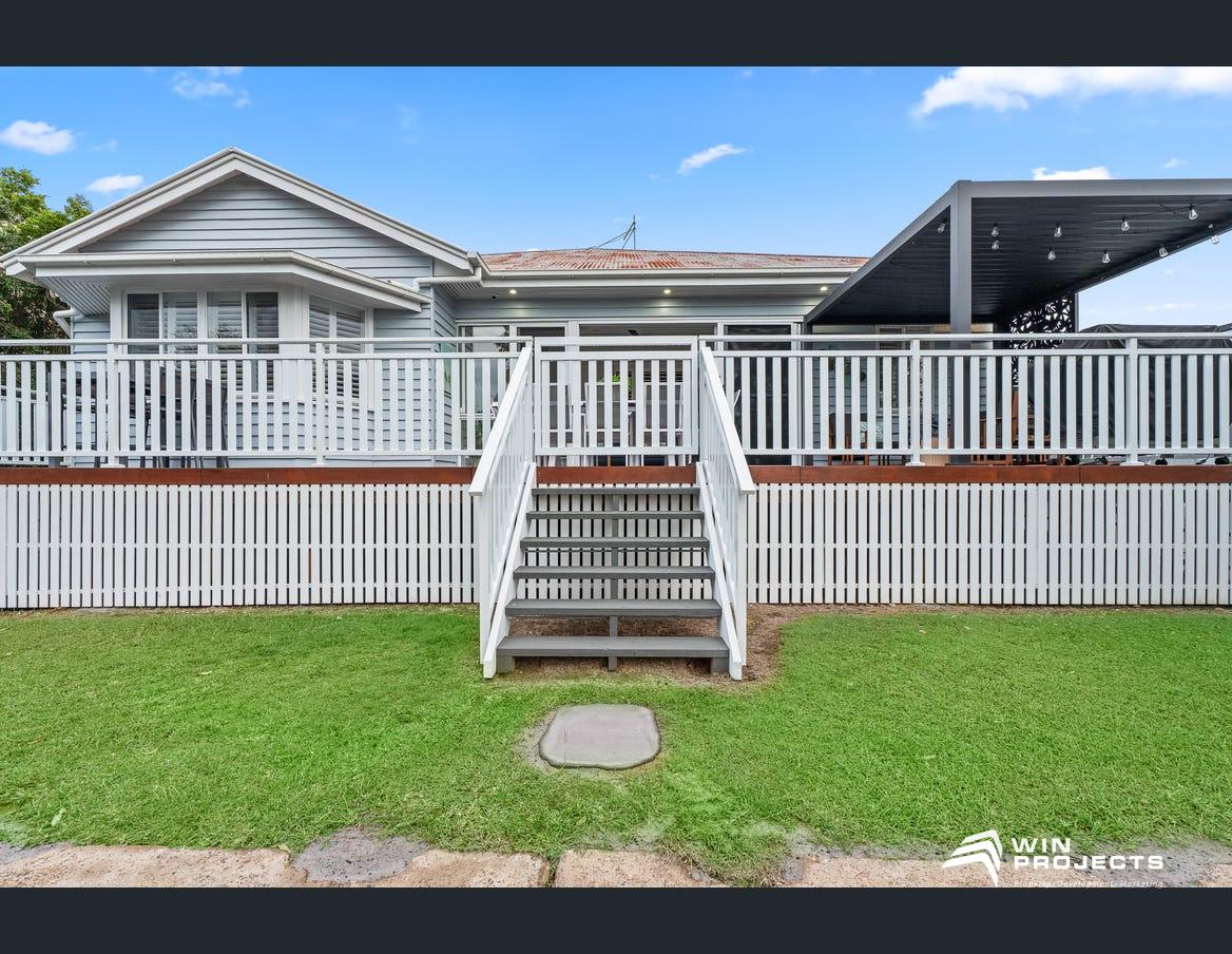 258 Esplanade & 42 Watson Street, PIALBA, QLD 4655 AUS