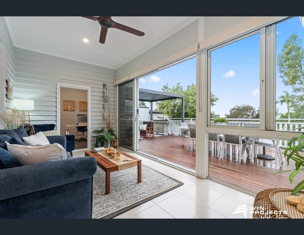 258 Esplanade & 42 Watson Street, PIALBA, QLD 4655 AUS