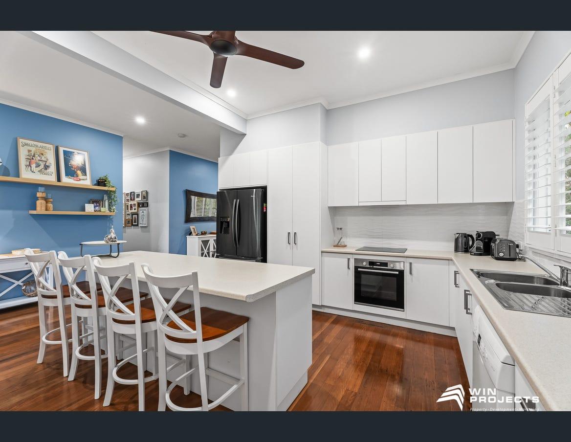 258 Esplanade & 42 Watson Street, PIALBA, QLD 4655 AUS
