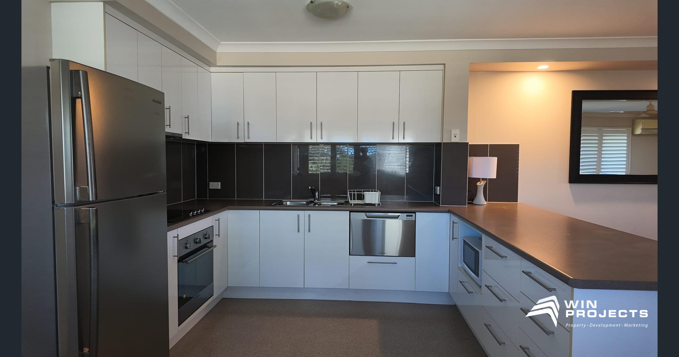 258 Esplanade & 42 Watson Street, PIALBA, QLD 4655 AUS